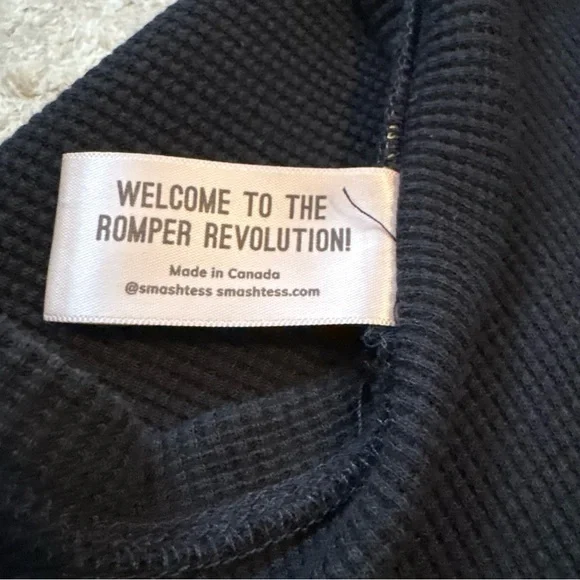 Smash + Tess Black Waffle Dream Long Sleeve Night Shirt Size Medium - Picture 9 of 13